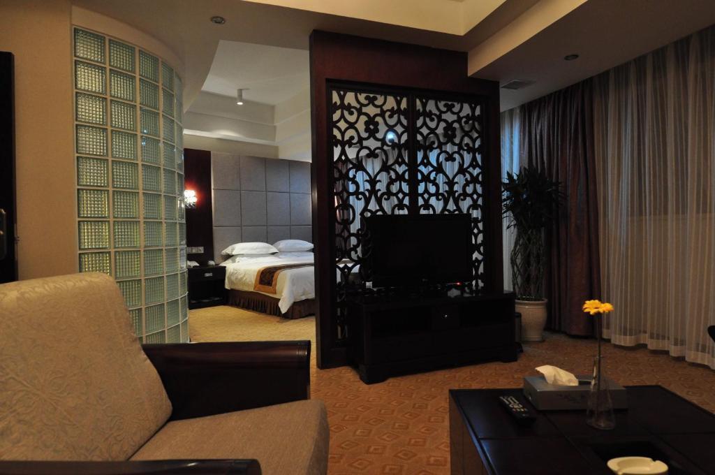 Tianhe Hotel Чэнду Экстерьер фото
